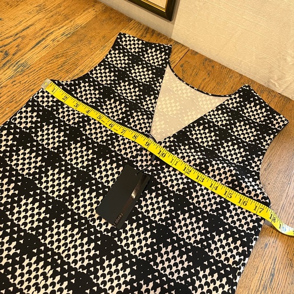 SFERA – Sleeveless Graphic Top (NEW) black & white size M - Picture 7 of 7